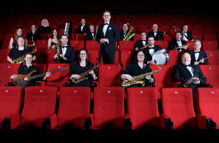 BIG BAND Art of Music – „IT’S SHOWTIME!“